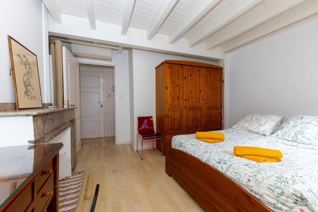 Apartment De Caractere T5 En Hypercentre