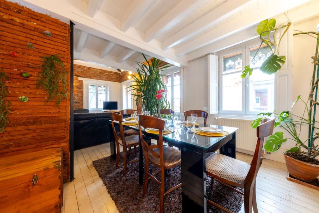 Apartment De Caractere T5 En Hypercentre *